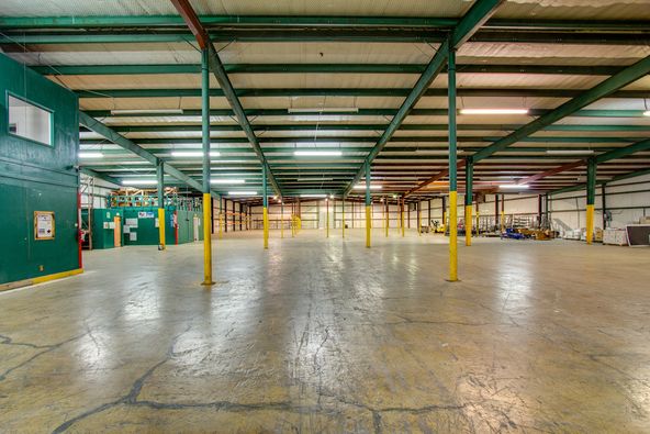 Industrial For Sale: 5655 S Interstate 35, New Braunfels, TX 78132